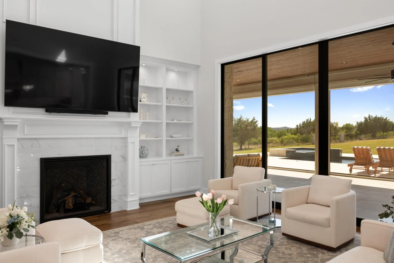 Meadow Beauty B custom home by Modern Homestead in Horseshoe Bay, Texas — photo 5