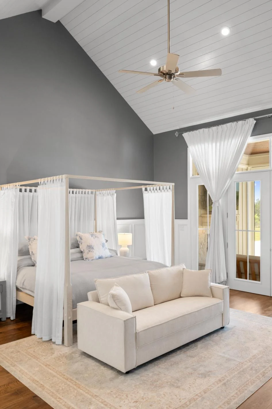 Meadow Beauty B custom home by Modern Homestead in Horseshoe Bay, Texas — photo 37