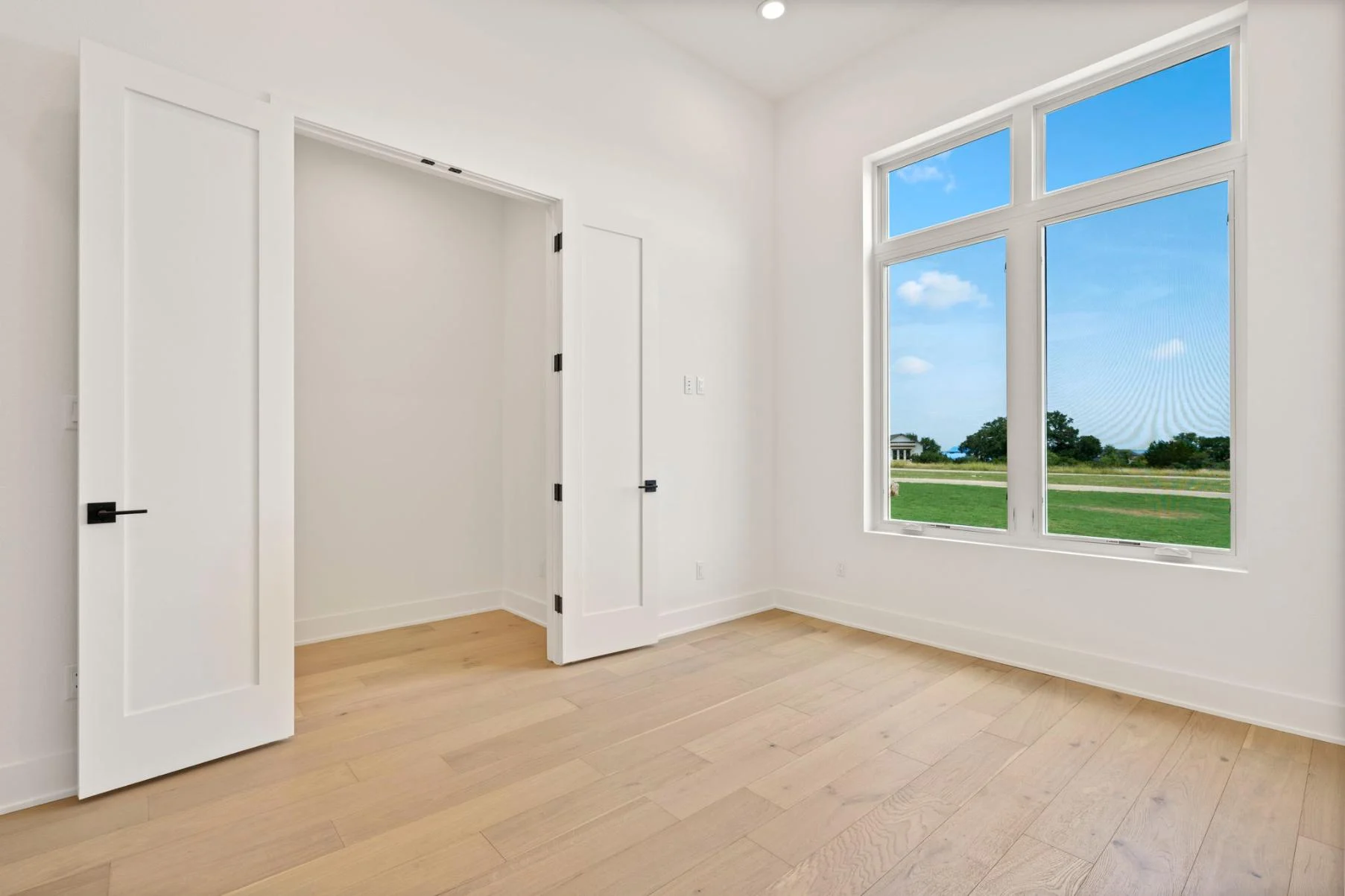 Meadow Beauty C custom home by Modern Homestead in Horseshoe Bay, Texas — photo 49