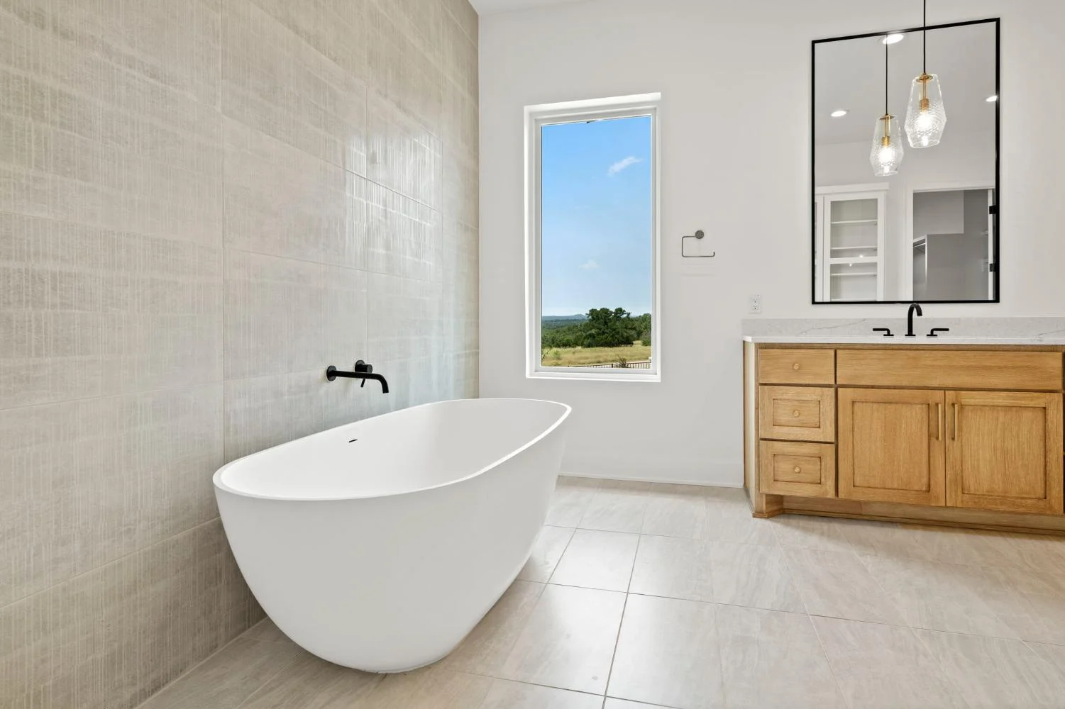 Meadow Beauty C custom home by Modern Homestead in Horseshoe Bay, Texas — photo 55
