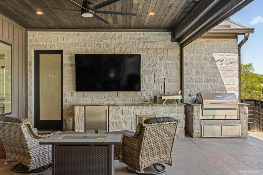 Paintbrush custom home by Modern Homestead in Horseshoe Bay, Texas — photo 44