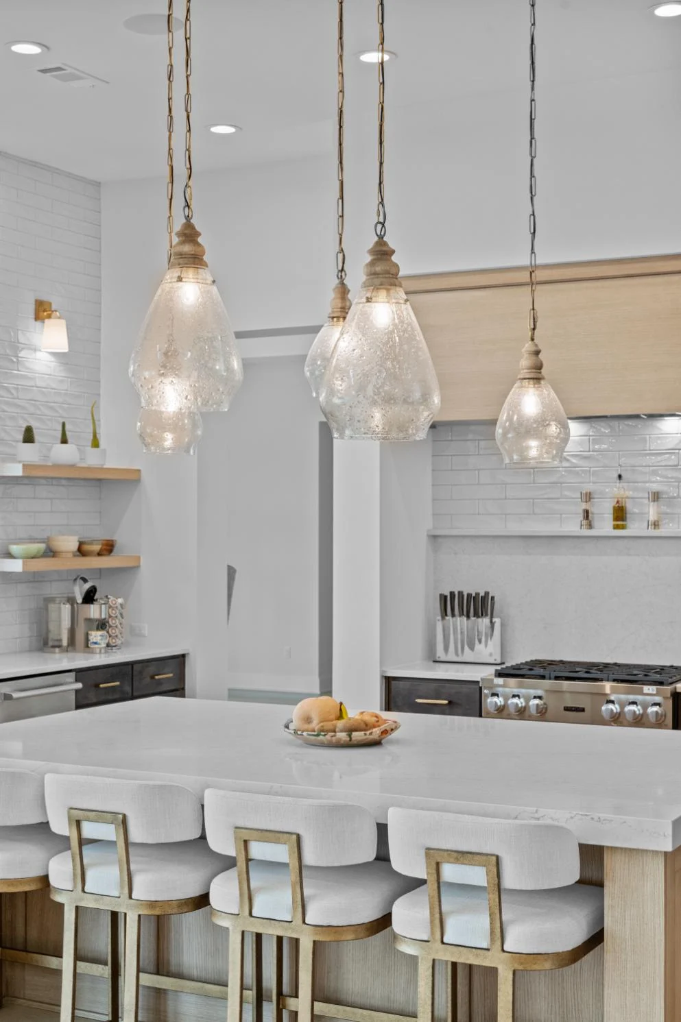 Passion Flower C custom home by Modern Homestead in Horseshoe Bay, Texas — photo 12