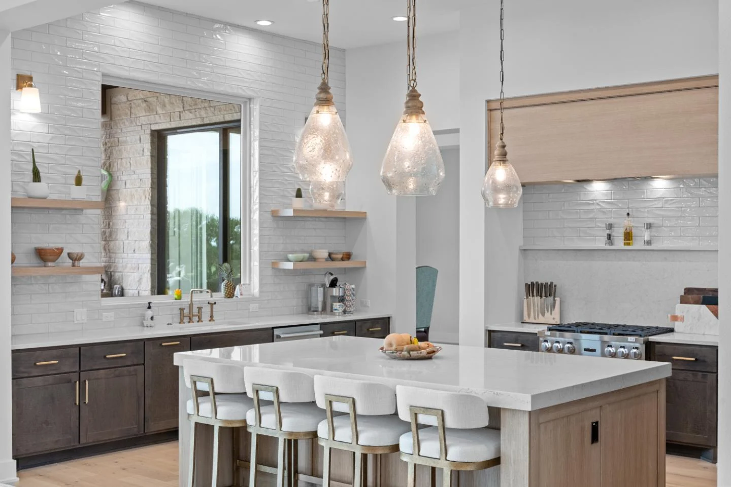 Passion Flower C custom home by Modern Homestead in Horseshoe Bay, Texas — photo 14