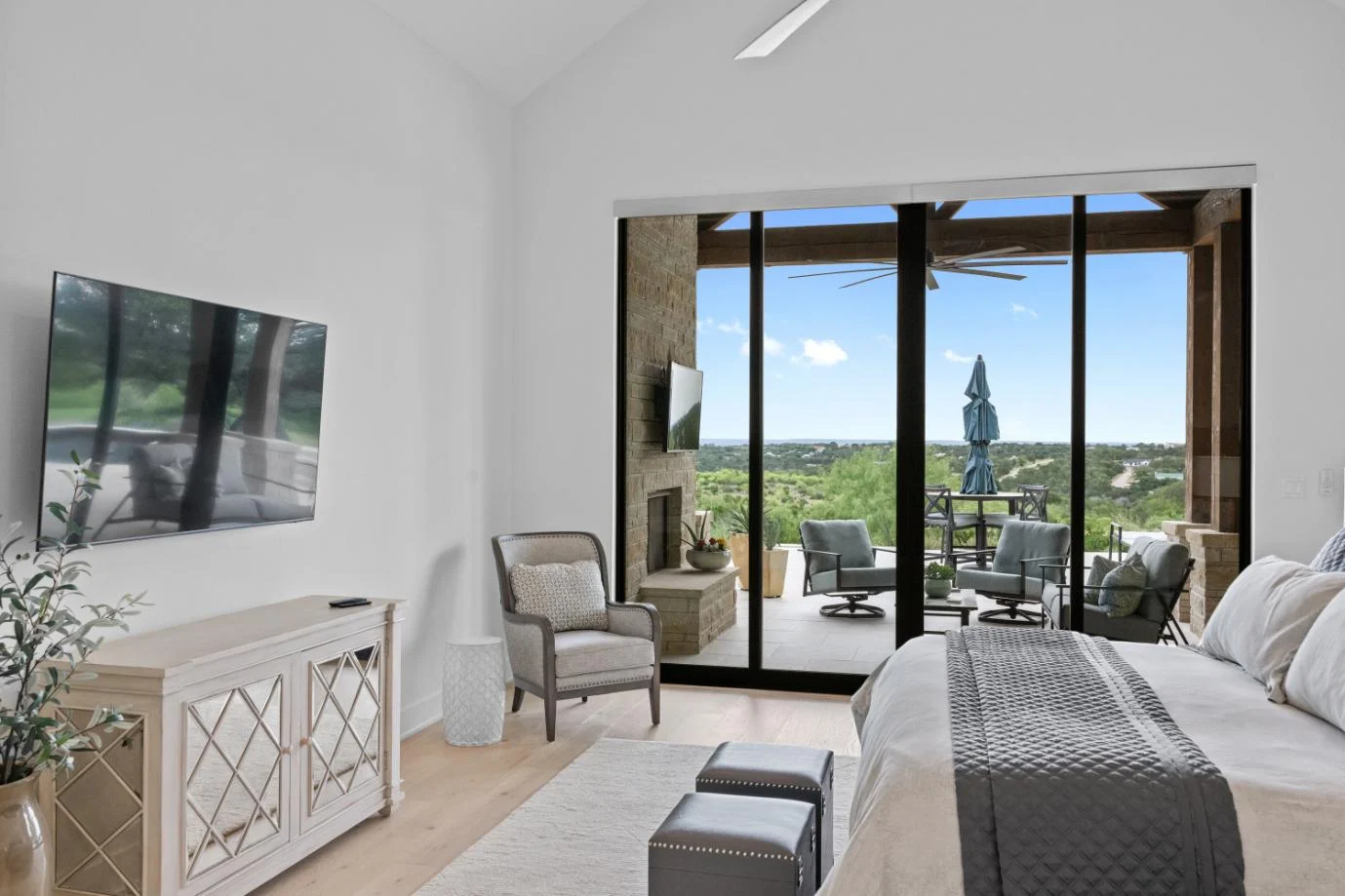 Passion Flower C custom home by Modern Homestead in Horseshoe Bay, Texas — photo 29